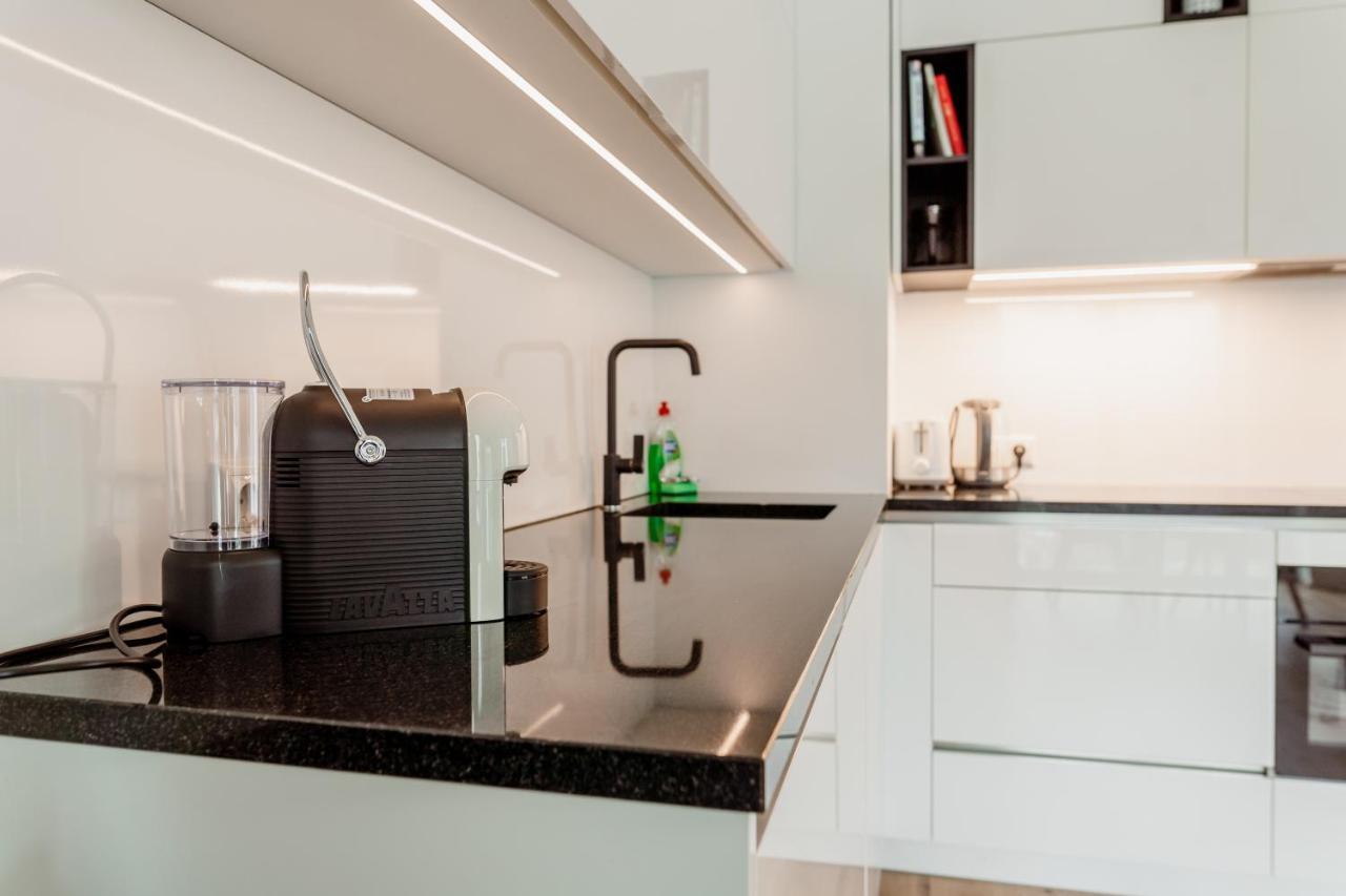 Dream Stay - Modern Apartments In City Centre Таллінн Екстер'єр фото